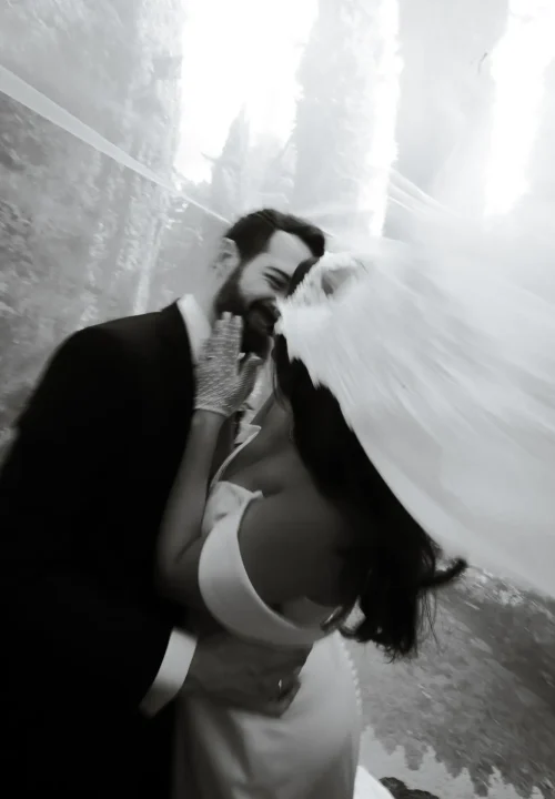 HL_Sirvan_Jonas_SneakPeak-32